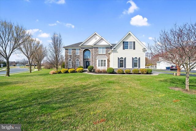 1423 OLMSTED DR, Bear, DE 19701