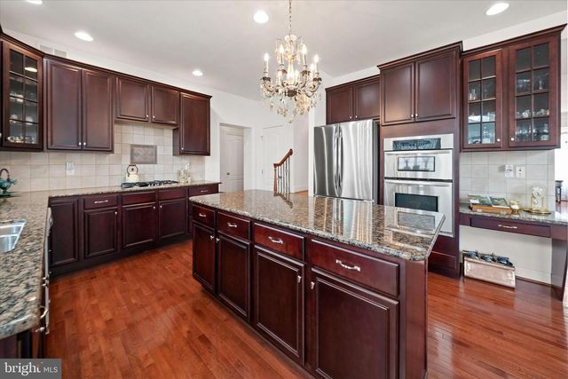 1423 OLMSTED DR, Bear, DE 19701