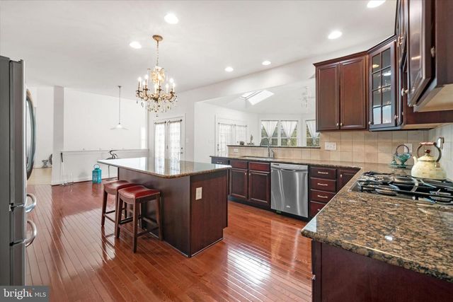 1423 OLMSTED DR, Bear, DE 19701