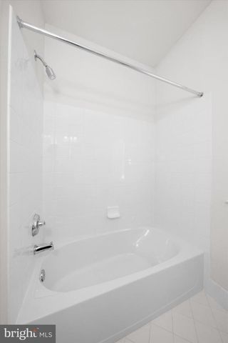 1423 OLMSTED DR, Bear, DE 19701