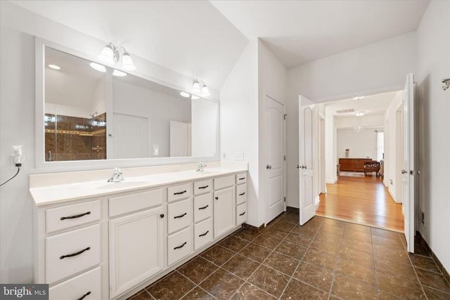 1423 OLMSTED DR, Bear, DE 19701