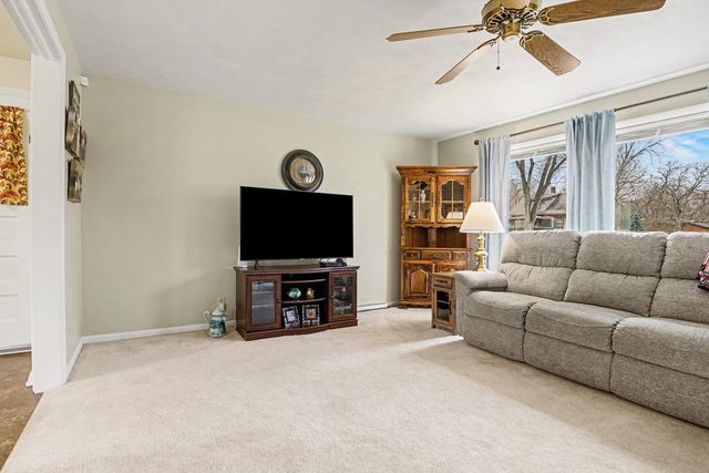 58208 County Road 9, Elkhart, IN 46517