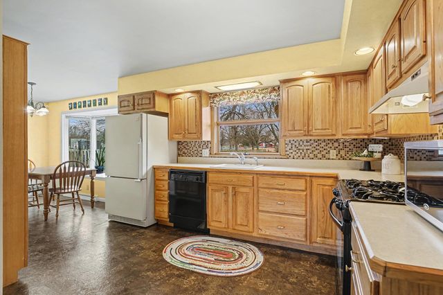 58208 County Road 9, Elkhart, IN 46517