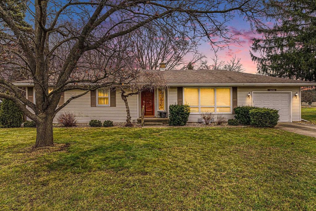 58208 County Road 9, Elkhart, IN 46517