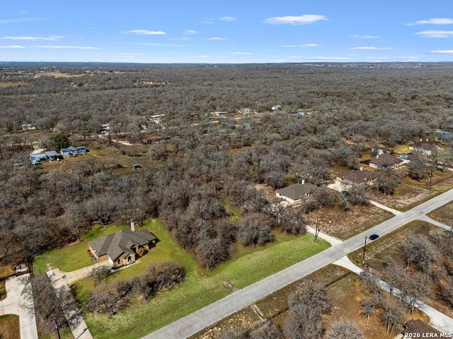 201 Sendera Crossing, La Vernia, TX 78121
