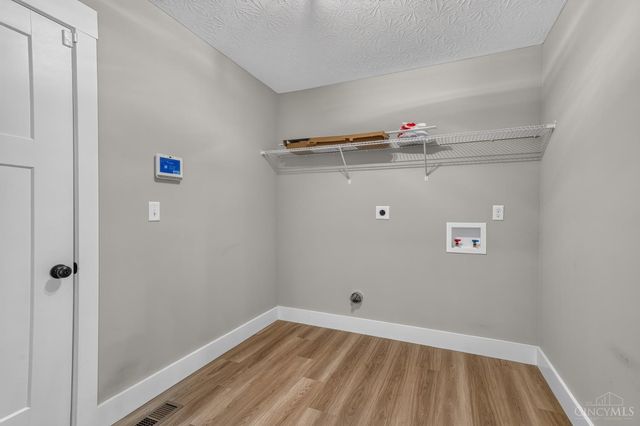 313 Selkirk Place, Trenton, OH 45067