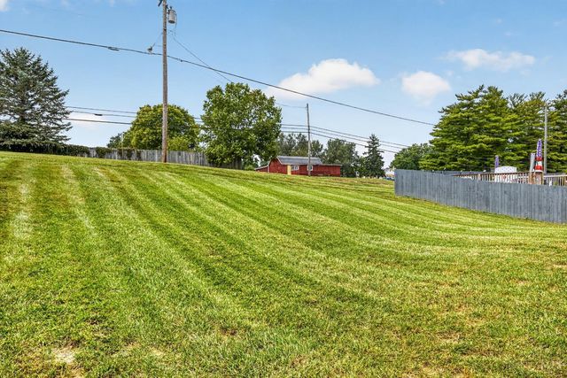 313 Selkirk Place, Trenton, OH 45067