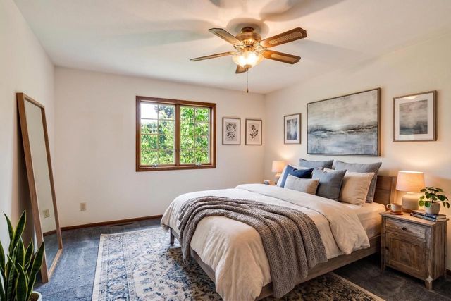 7862 W Oakbrook Circle, Madison, WI 53717