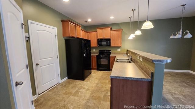 2634 Indian Wells Court, Hope Mills, NC 28348
