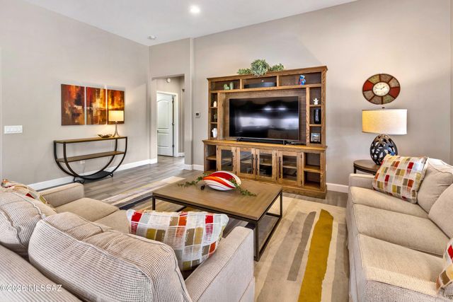 32882 S Hyrax Lane, Oracle, AZ 85623
