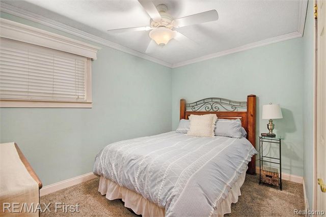 25861 Wiseman Street, Roseville, MI 48066