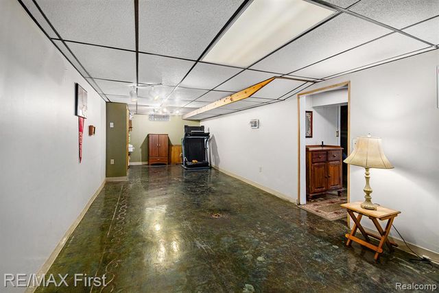 25861 Wiseman Street, Roseville, MI 48066