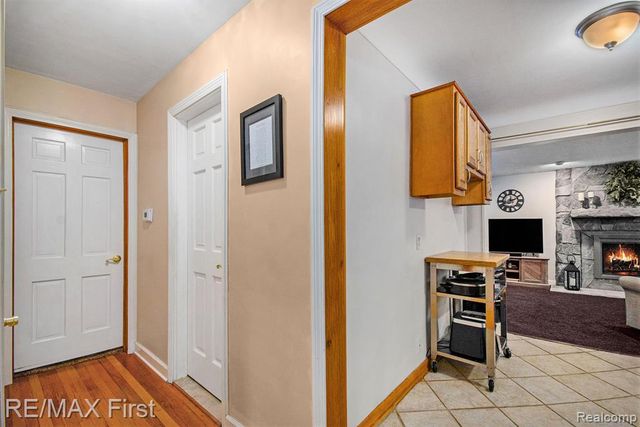 25861 Wiseman Street, Roseville, MI 48066