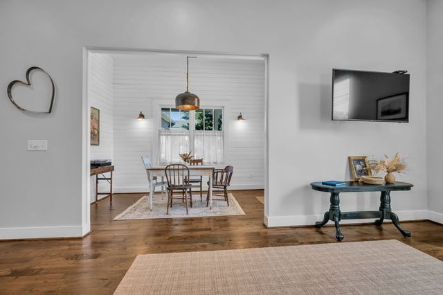338 3rd Ave, S, Franklin, TN 37064