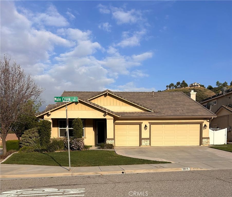 3819 Mule Creek Court, San Bernardino, CA 92407