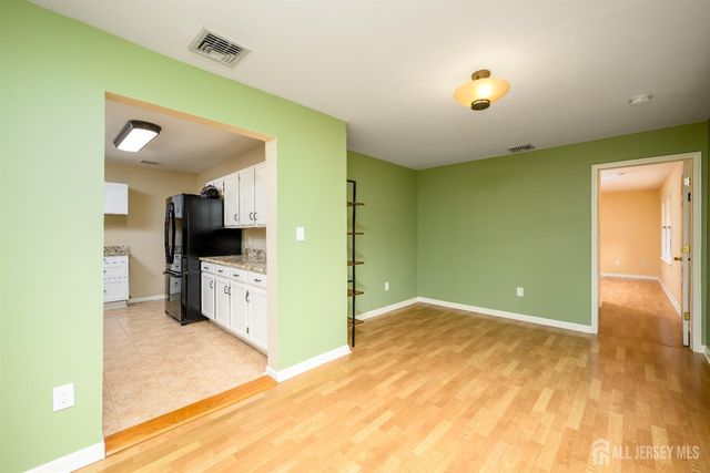 65 Wilson Road, Franklin Twsp, NJ 08873