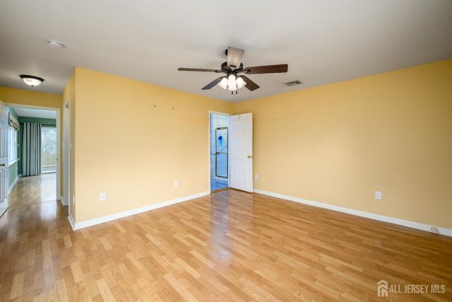 65 Wilson Road, Franklin Twsp, NJ 08873