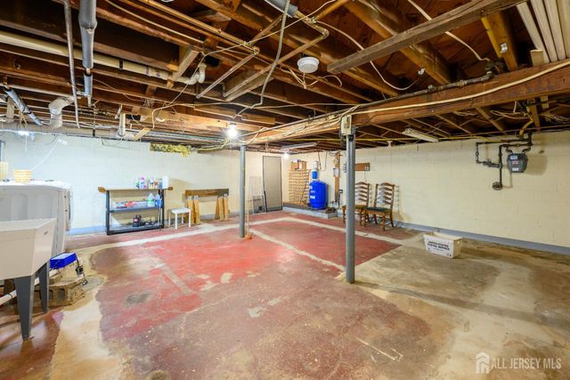 65 Wilson Road, Franklin Twsp, NJ 08873