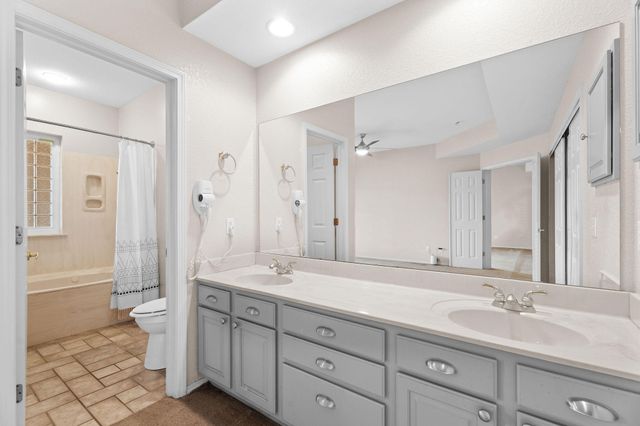 200 Glory Road 1, Branson, MO 65616