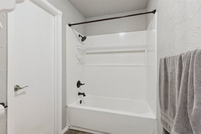 10412 NW 37th Street, Yukon, OK 73099
