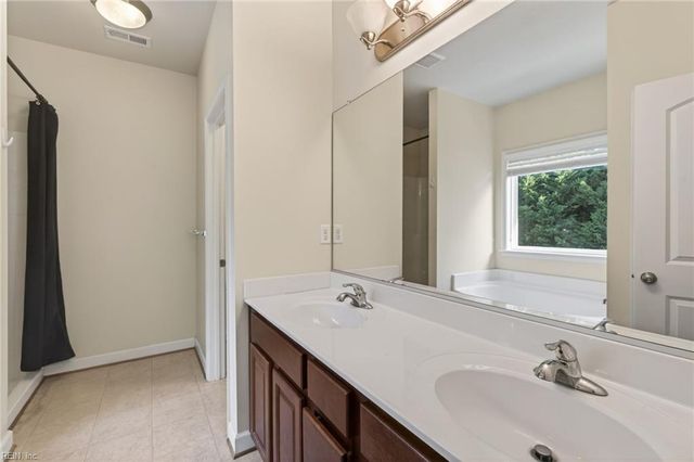 5540 Parish Turn PL, Virginia Beach, VA 23455