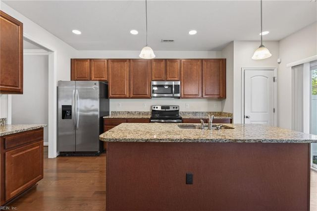 5540 Parish Turn PL, Virginia Beach, VA 23455