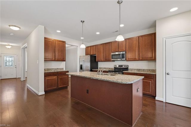 5540 Parish Turn PL, Virginia Beach, VA 23455