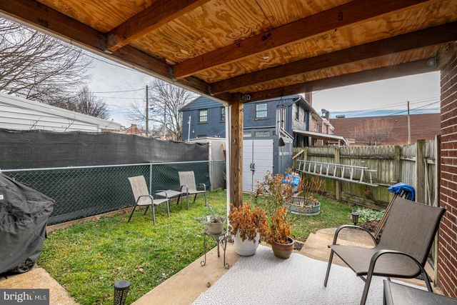 850 E MADISON ST, Lancaster, PA 17602