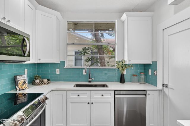 2902 REMINGTON Street, Jacksonville, FL 32205