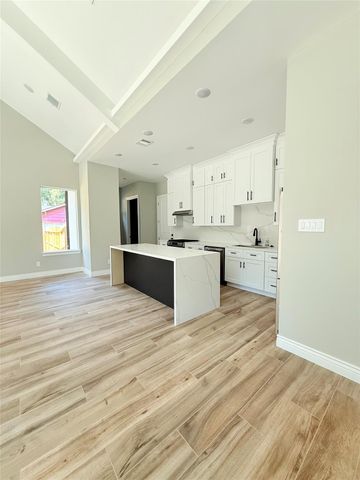 2678 Colosseum, New Caney, TX 77357
