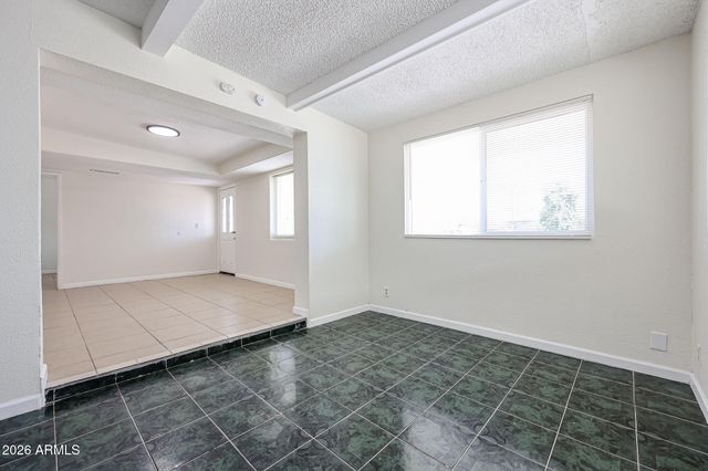 3951 W Monte Vista Road, Phoenix, AZ 85009