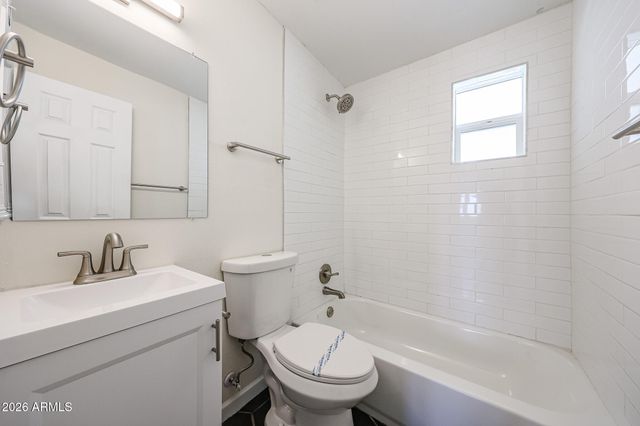 3951 W Monte Vista Road, Phoenix, AZ 85009