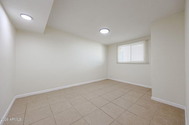 3951 W Monte Vista Road, Phoenix, AZ 85009