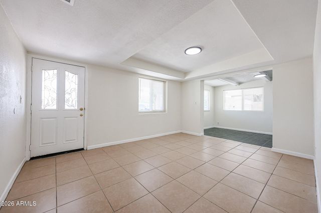 3951 W Monte Vista Road, Phoenix, AZ 85009