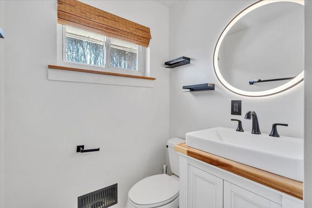 951 Hartsook BLVD, Roanoke, VA 24014