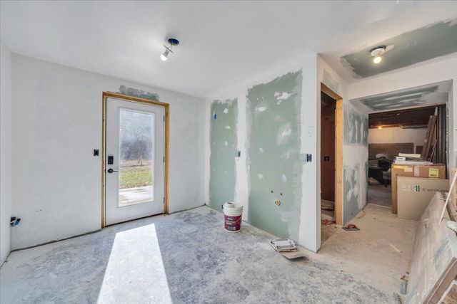 951 Hartsook BLVD, Roanoke, VA 24014