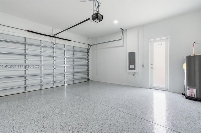 325 Lloyd AVE S, Lehigh Acres, FL 33974