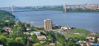 200 Winston Drive 2907, Cliffside Park, NJ 07010