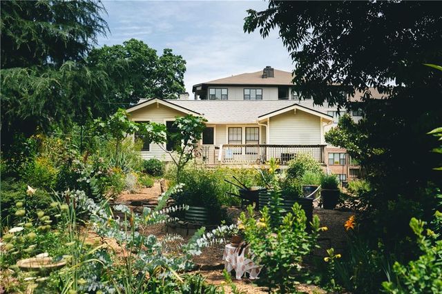 51 Doyle Street SE, Atlanta, GA 30317