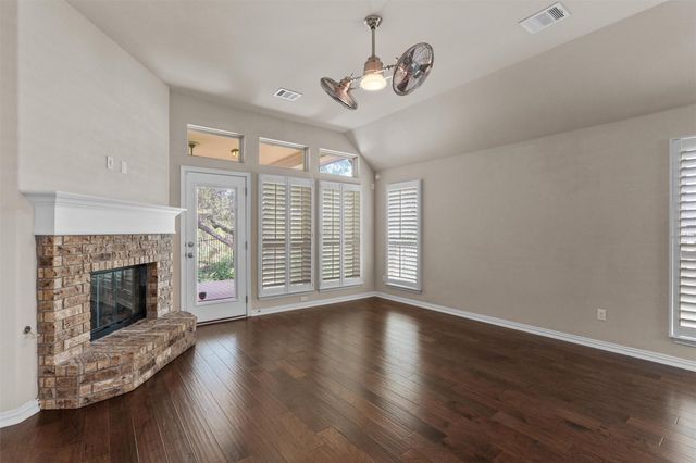 7901 Arbor Knoll CT, Lago Vista, TX 78645