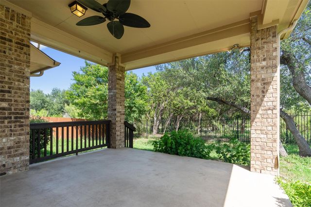 7901 Arbor Knoll CT, Lago Vista, TX 78645