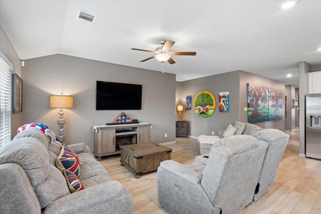 5557 Castle Peak Bend, Fort Worth, TX 76126