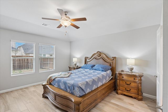 5557 Castle Peak Bend, Fort Worth, TX 76126