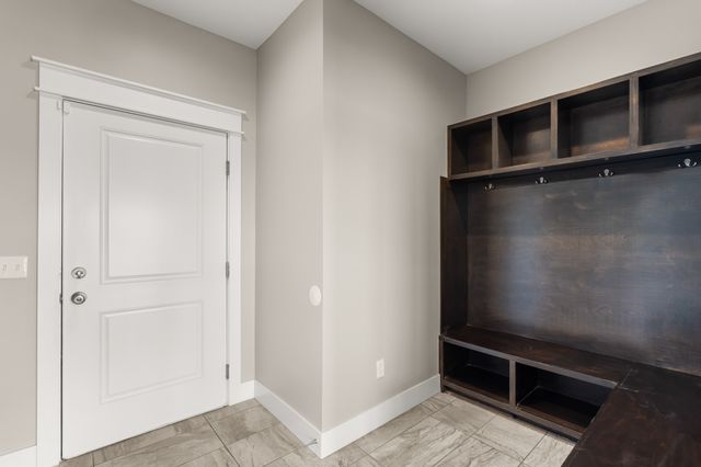 11515 NW 106th Avenue, Granger, IA 50109