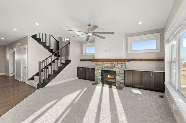 11515 NW 106th Avenue, Granger, IA 50109