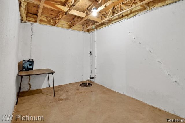 28715 Portsmouth Court, Chesterfield Township, MI 48047