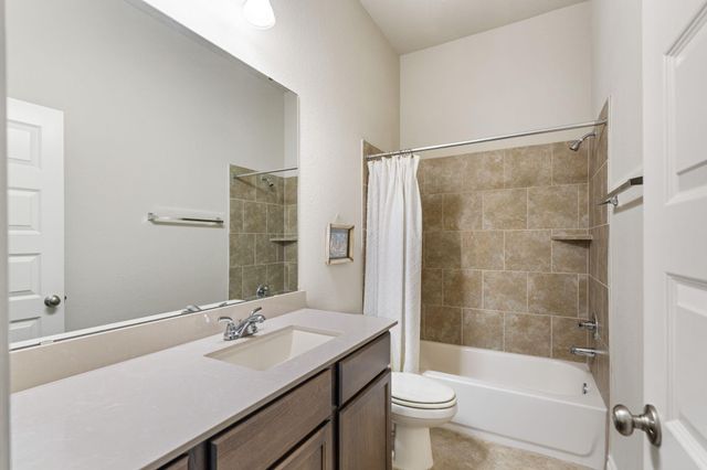 13814 Tidewater Crest Lane, Pearland, TX 77584