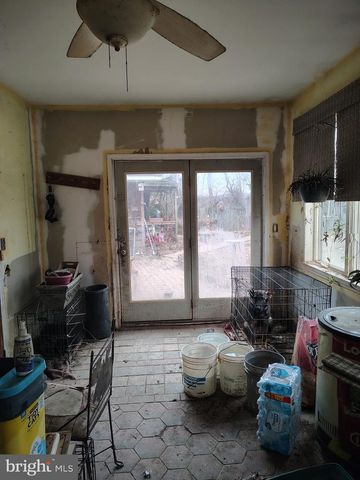 4945 DEER PATH DR, Huntingdon, PA 16652