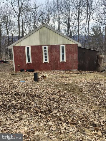 4945 DEER PATH DR, Huntingdon, PA 16652