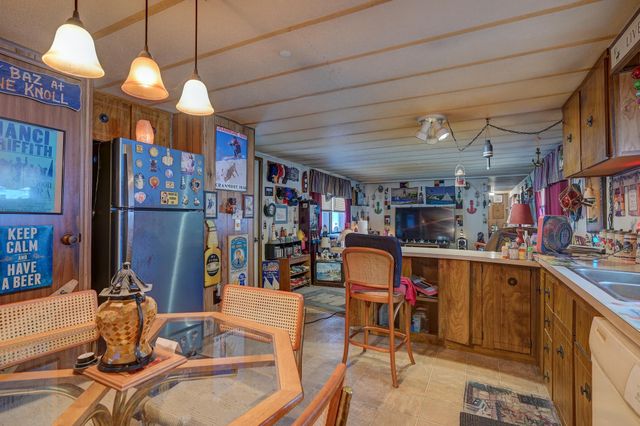 42 Fox Hill Lane, Conway, NH 03818